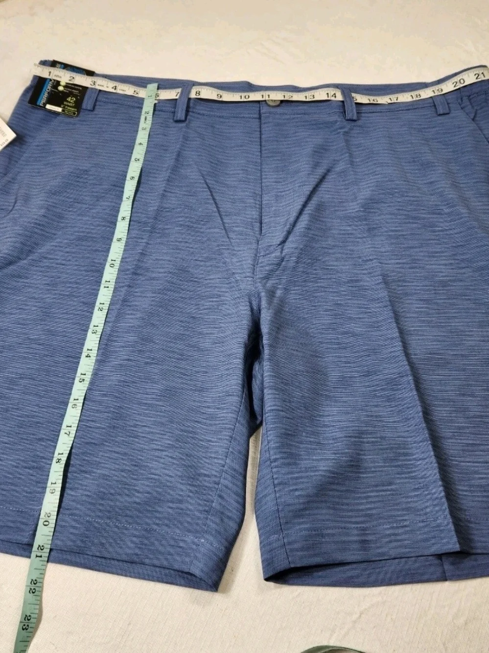 Roundtree Yorke Mens Size 42 Performance Flat Front Shorts Classic Fit Blue 05